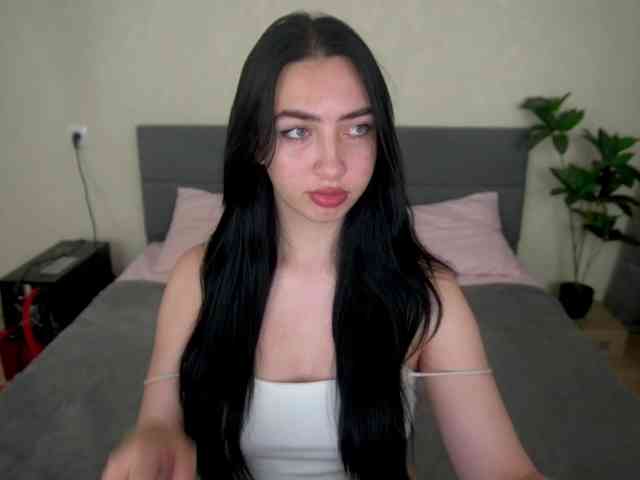 WildKittenX webcam