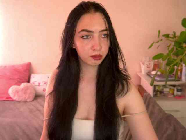 WildKittenX webcam