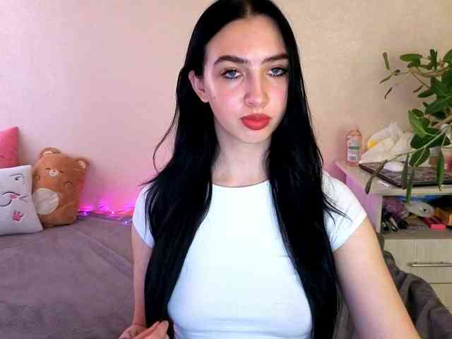 WildKittenX webcam