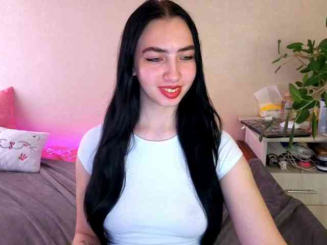WildKittenX webcam
