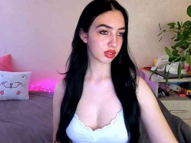 WildKittenX webcam