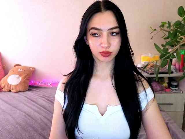 WildKittenX webcam