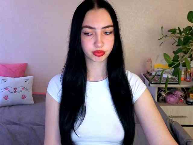 WildKittenX webcam