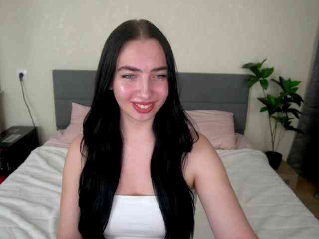 WildKittenX webcam