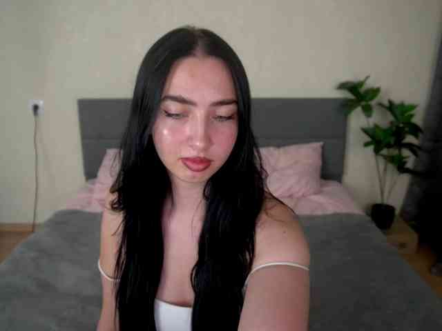 WildKittenX webcam