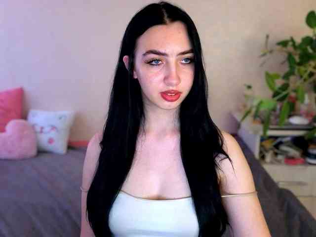 WildKittenX webcam