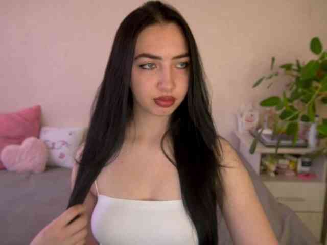 WildKittenX webcam