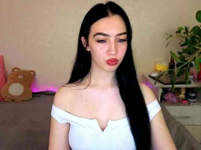 WildKittenX webcam
