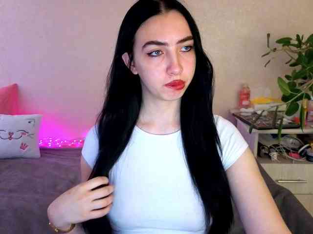 WildKittenX webcam