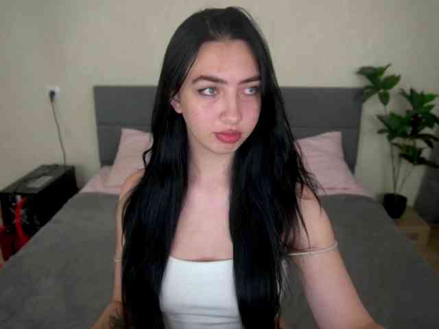 WildKittenX webcam