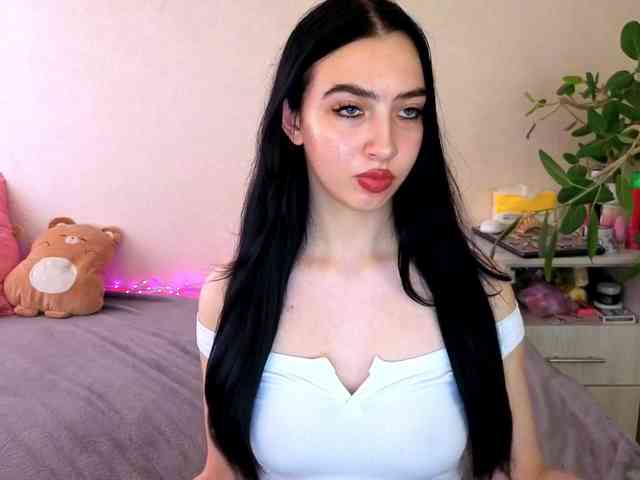 WildKittenX webcam