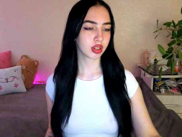 WildKittenX webcam