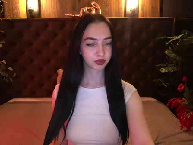 WildKittenX webcam