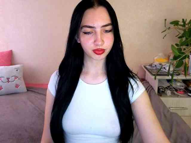 WildKittenX webcam