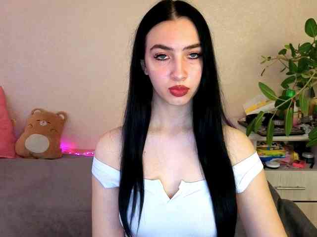 WildKittenX webcam