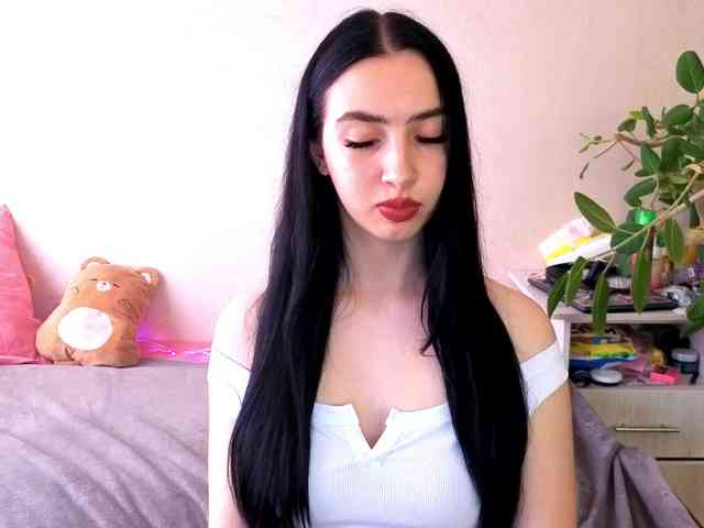 WildKittenX webcam