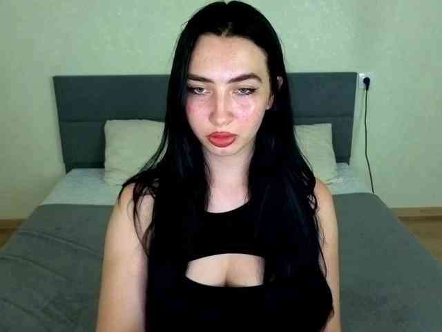 WildKittenX webcam