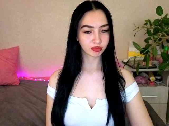 WildKittenX webcam