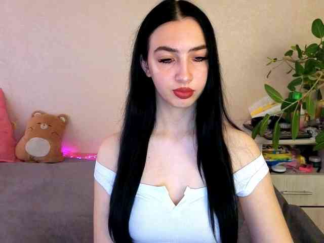 WildKittenX webcam