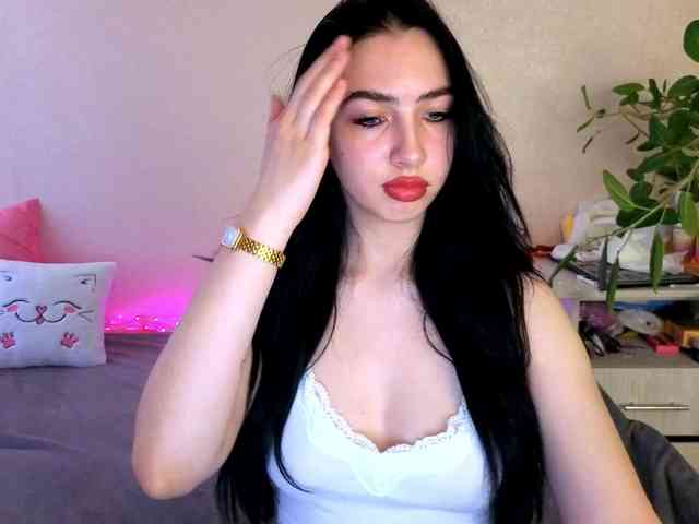 WildKittenX webcam