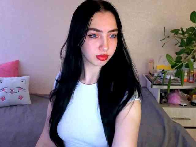 WildKittenX webcam
