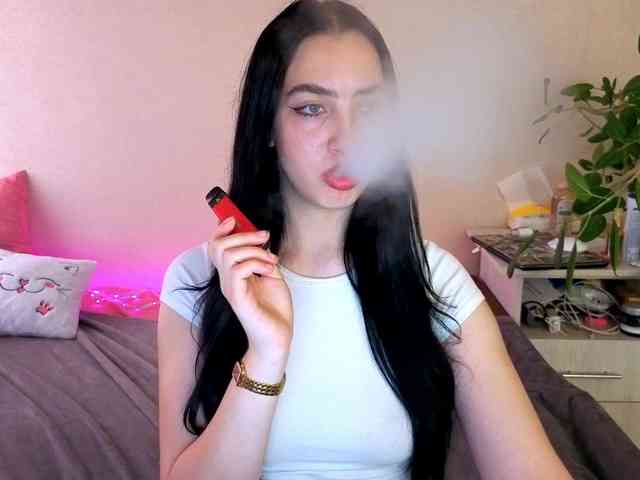 WildKittenX webcam