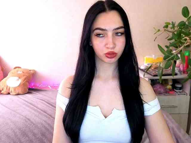WildKittenX webcam