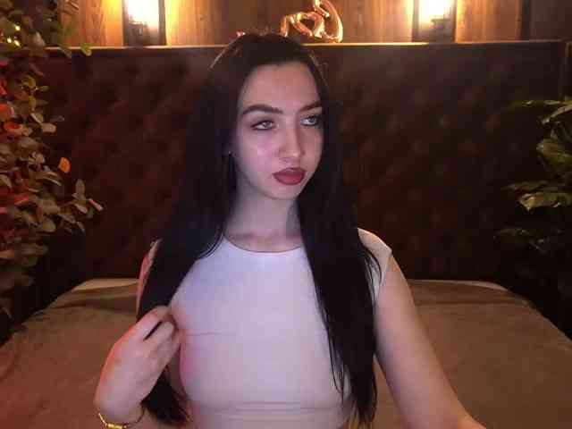 WildKittenX webcam