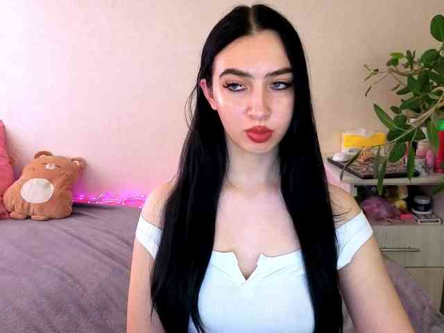 WildKittenX webcam