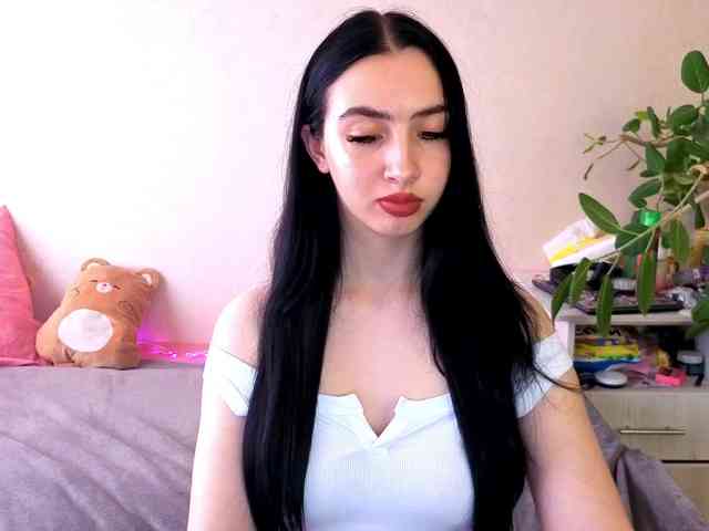 WildKittenX webcam