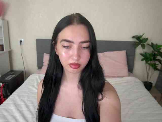 WildKittenX webcam