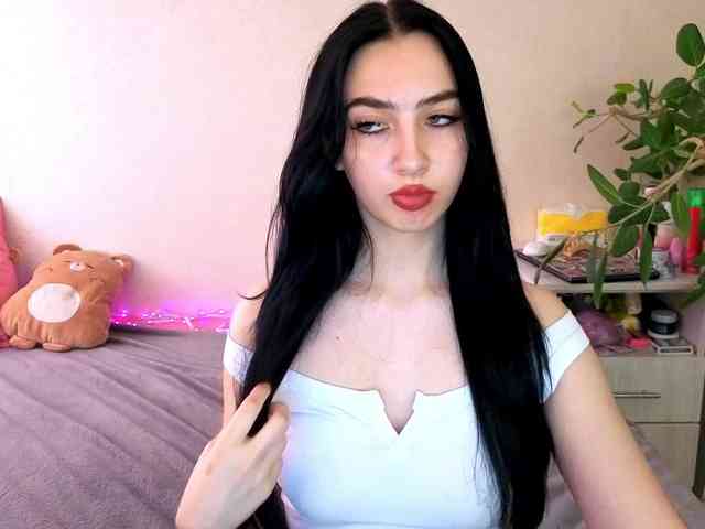 WildKittenX webcam