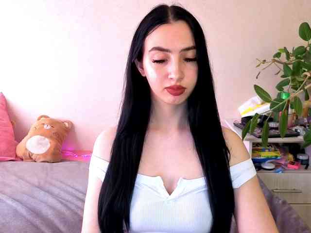 WildKittenX webcam