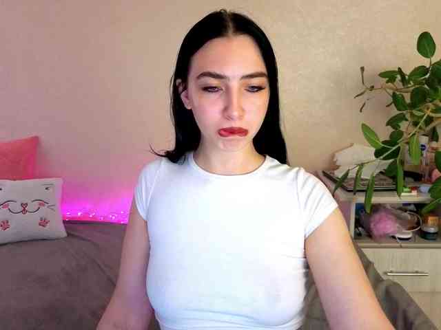WildKittenX webcam