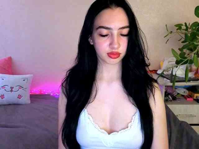 WildKittenX webcam