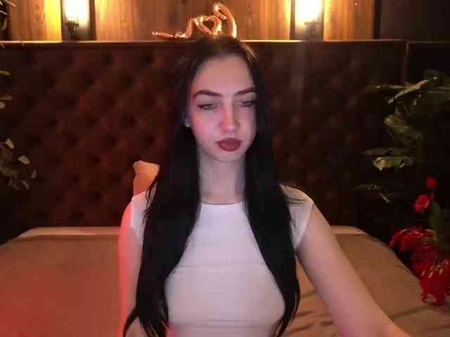 WildKittenX webcam