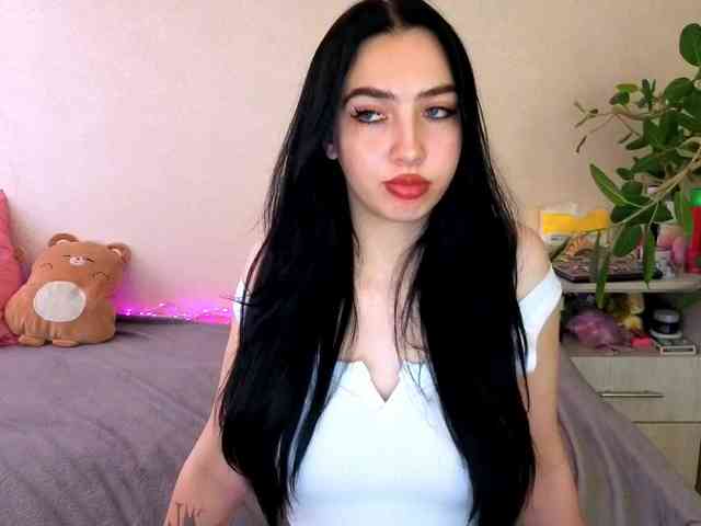 WildKittenX webcam