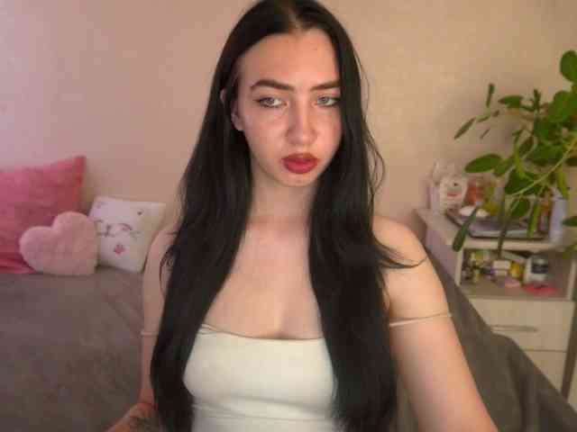 WildKittenX webcam