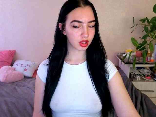WildKittenX webcam