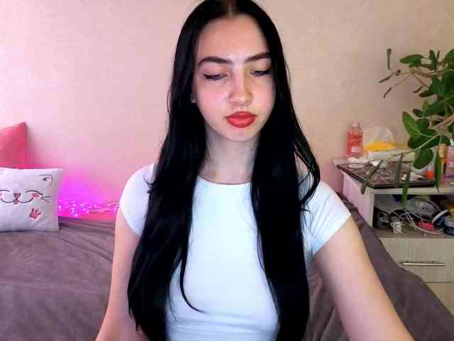 WildKittenX webcam