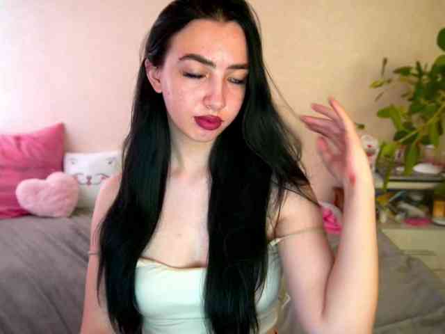 WildKittenX webcam
