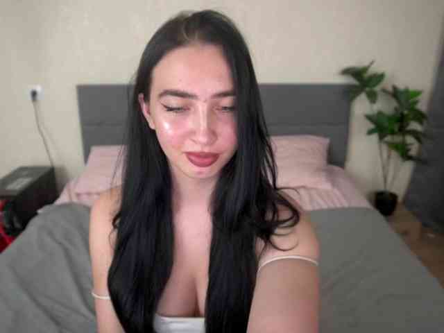 WildKittenX webcam