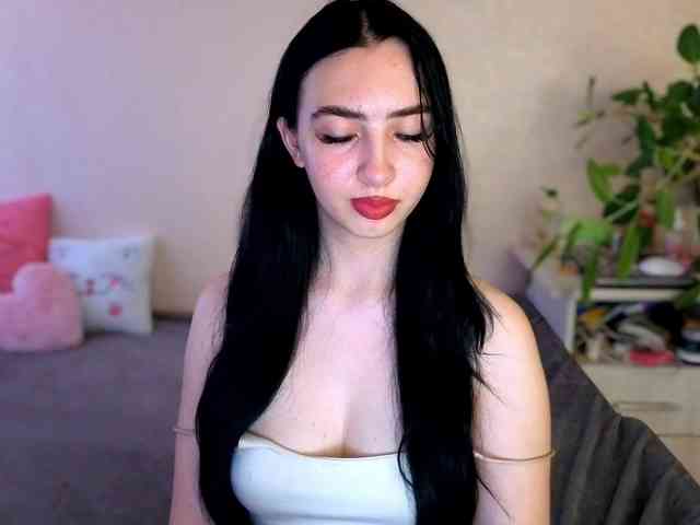 WildKittenX webcam