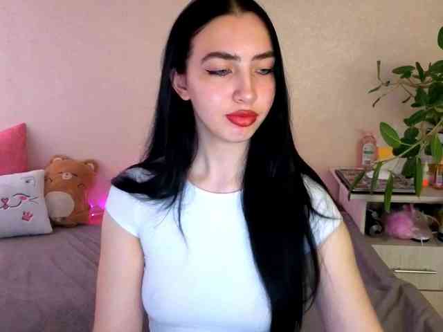 WildKittenX webcam
