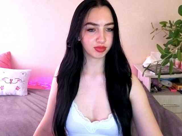 WildKittenX webcam
