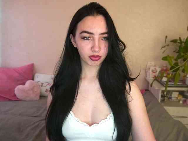 WildKittenX webcam