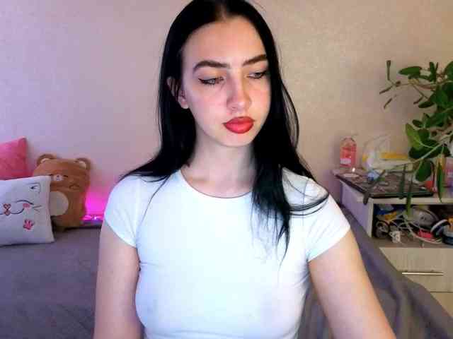 WildKittenX webcam