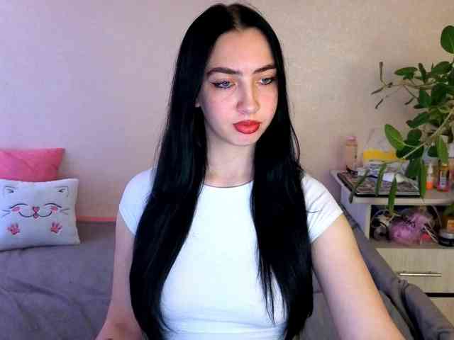WildKittenX webcam