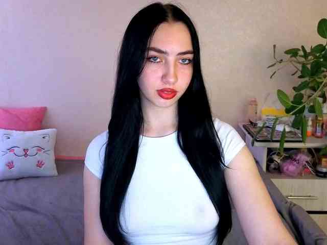 WildKittenX webcam