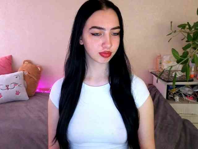 WildKittenX webcam